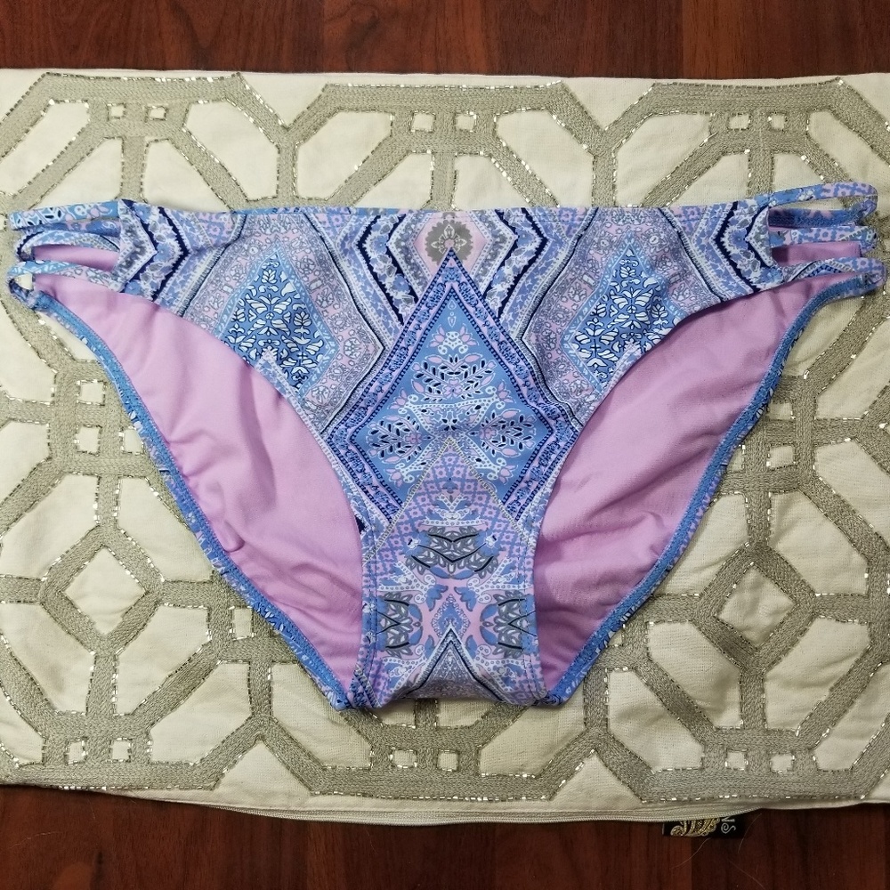 New Bikini Bottoms